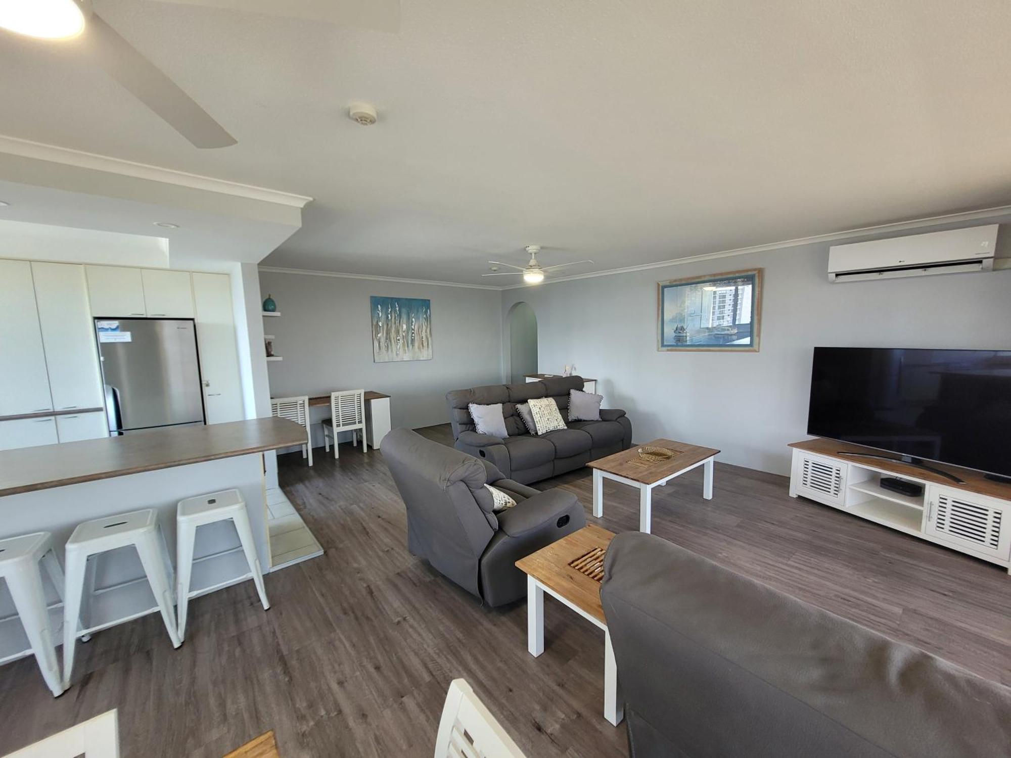 Surfers Chalet Gold Coast Room photo