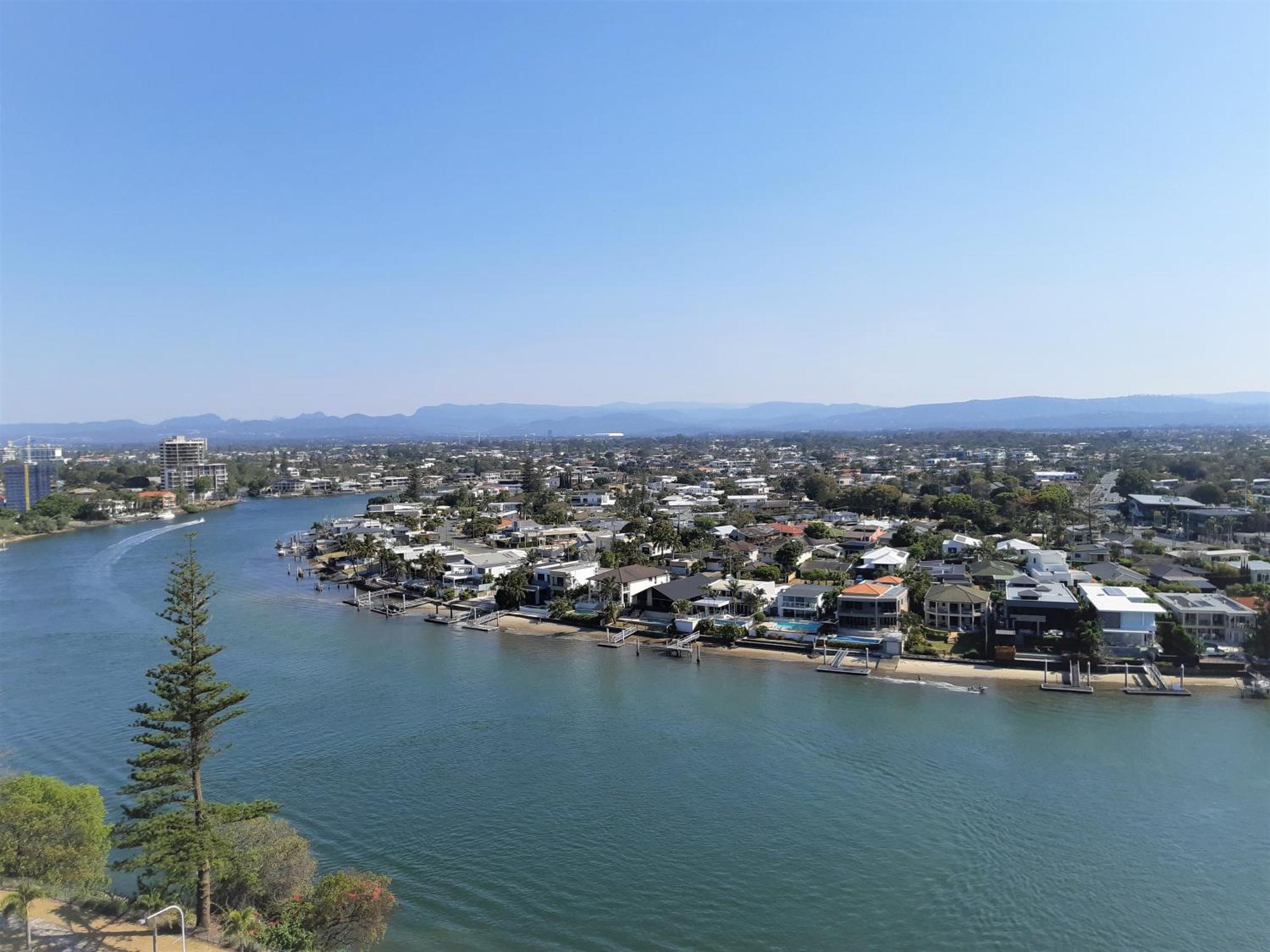 Surfers Chalet Gold Coast Room photo