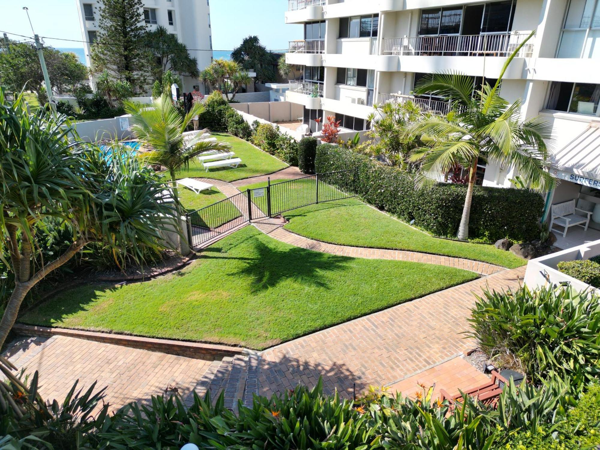 Surfers Chalet Gold Coast Exterior photo